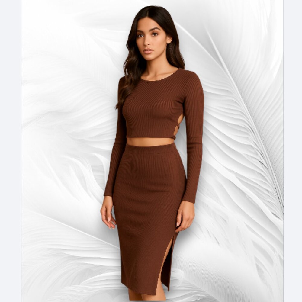 New Chocolate Women's Suit With Open Back And Lace